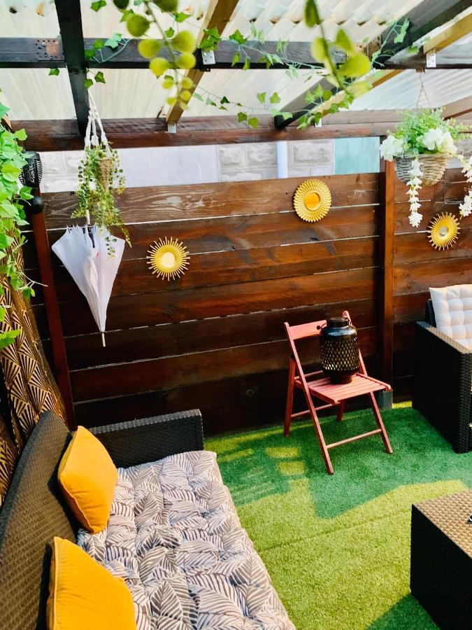 Chambre Cocooning Chez L'Habitant 新城勒鲁瓦 外观 照片