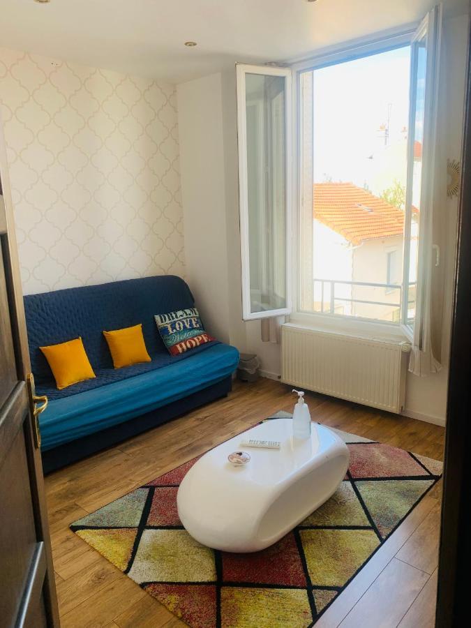 Chambre Cocooning Chez L'Habitant 新城勒鲁瓦 外观 照片